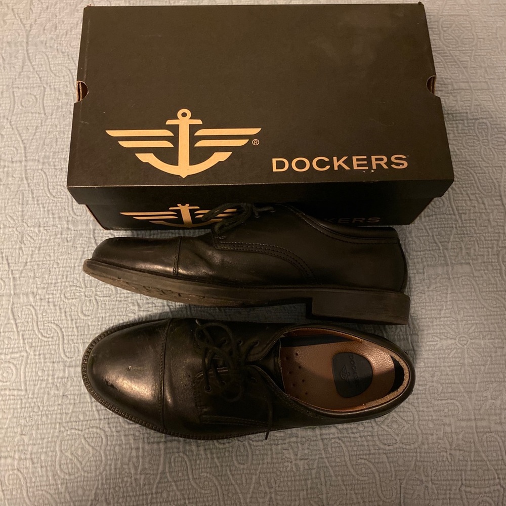 Black Men’s Docker’s dress shoes size 13
